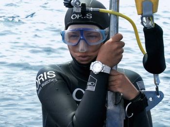 Oris Aquis Date