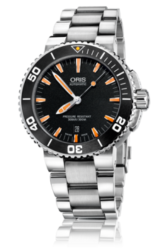 Oris Aquis Date