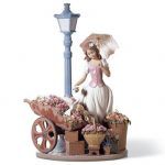 Фарфоровая статуэтка Цветы для каждого